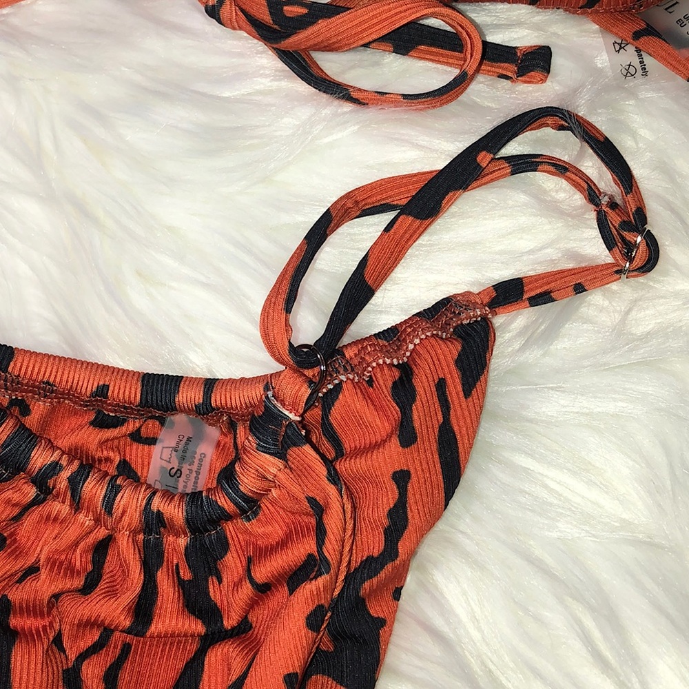 Leopard String Bikini! - Picture 8 of 8